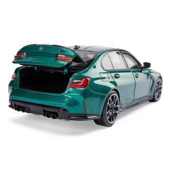 BMW miniatuur M3 G80 Limousine Isle of Man Green schaal 1:18 origineel BMW