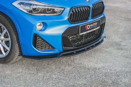 Front splitter glanzend zwart passend voor BMW X2 F39 met M pakket voorbumper Maxton Design