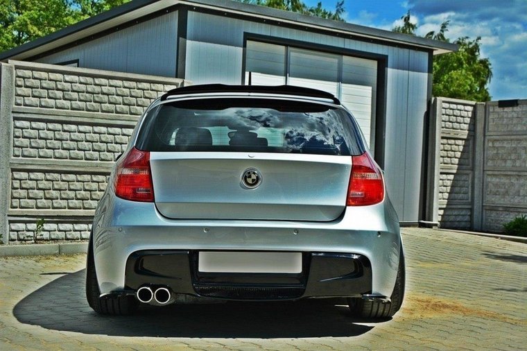 Diffuser hoeken glanzend zwart passend voor BMW 1 serie E81, E87 en E87 LCI Maxton Design