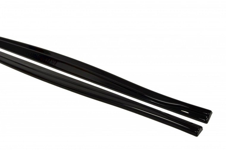 Sideskirt aanzet glanzend zwart passend voor BMW 1 serie F20 en F20 LCI met M pakket sideskirts Maxton Design