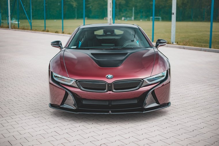 Maxton Design splitter voorkant glanzend zwart BMW I8