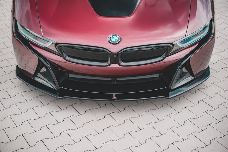 Maxton Design splitter voorkant glanzend zwart BMW I8