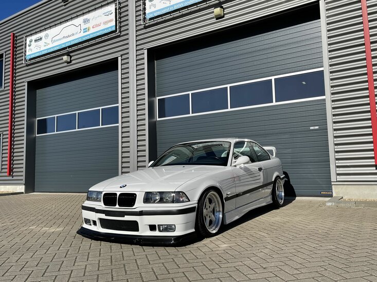 Sport look sideskirts passend voor BMW 3 serie E36