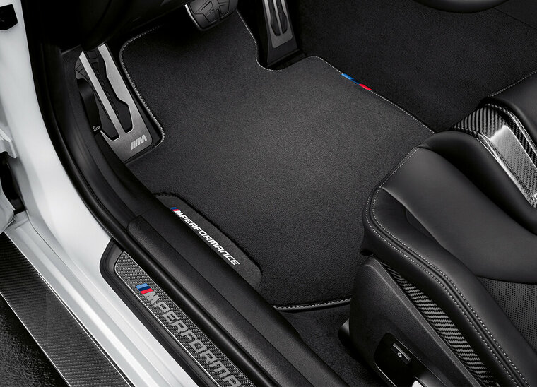 M Performance mattenset passend voor BMW 4 serie G22 coupe en M4 G82 coupe origineel BMW