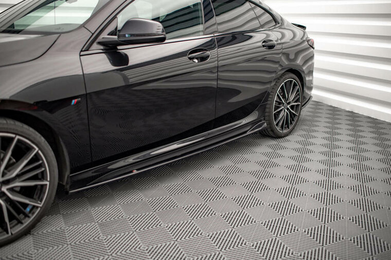 Maxton Design aanzet sideskirts glanzend zwart V2 BMW 2 serie F44 M pakket / M235i