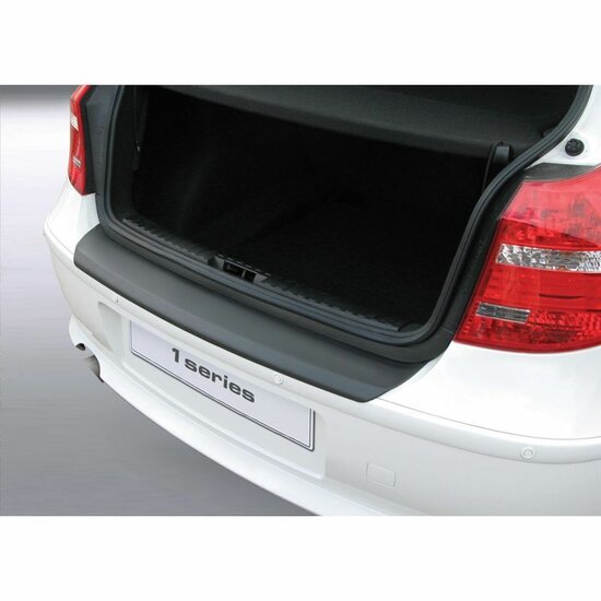 ABS Achterbumper beschermlijst passend voor BMW 1 serie E87 3/5 deurs model 2007-2011 met standaard achterbumper