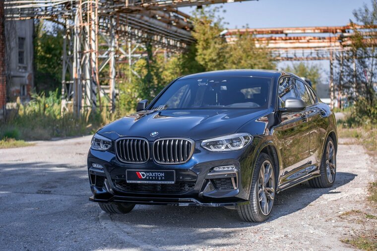 Frontsplitter glanzend zwart versie 1 passend voor de BMW X4 G02 met M pakket voorbumper Maxton Design