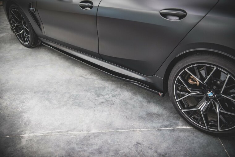 Sideskirt aanzets versie 2 glanzend zwart passend voor BMW 8 serie G16 en M8 F93 Maxton Design