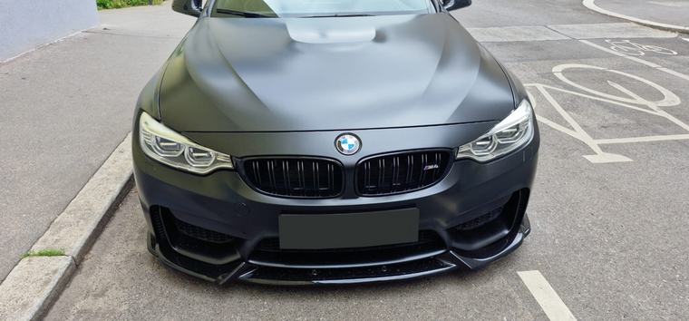 OneWay front spoiler glanzend zwart passend voor BMW M3 F80, M4 F82 en M4 F83