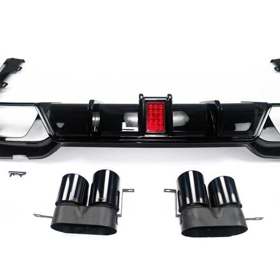 Glanzend zwarte diffuser met sierstukken passend voor BMW 3 serie G20 en G21 model 2019 - 2022 met M pakket achterbumper