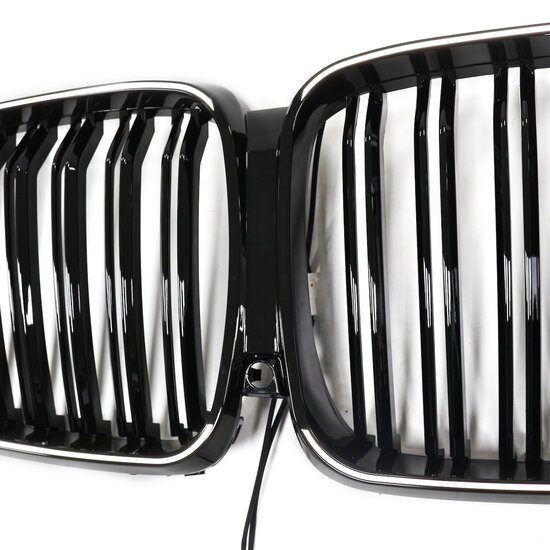 Glanzend zwarte grillen dubbelspijls met LED verlichting passend voor BMW X5 G05 model 2019 - 2022