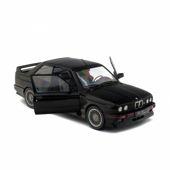 BMW M3 E30 zwart schaal 1:18 Solido