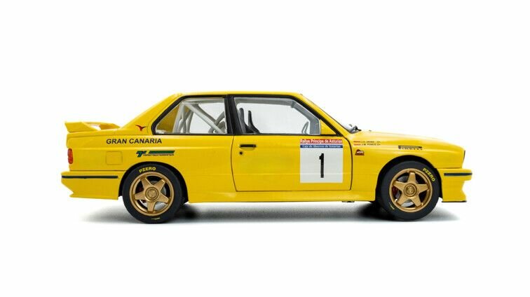 BMW M3 (E30) Gr.A  Ponce / Deniz Principe Asturias &#039;92 schaal 1:18 Solido