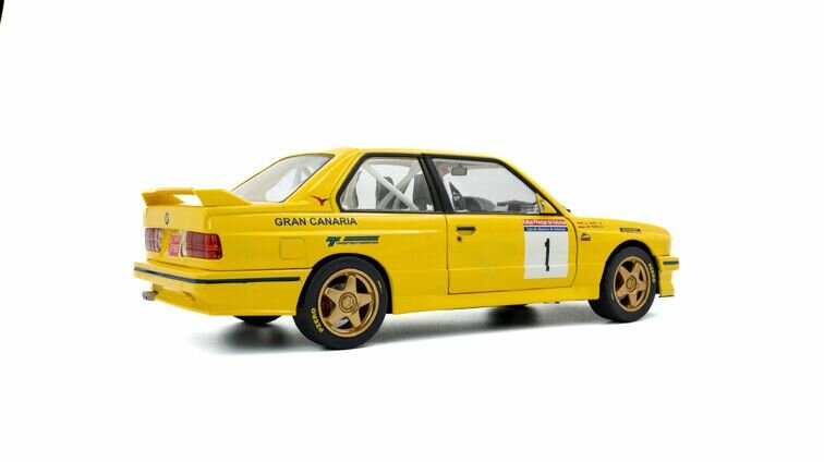 BMW M3 (E30) Gr.A  Ponce / Deniz Principe Asturias &#039;92 schaal 1:18 Solido