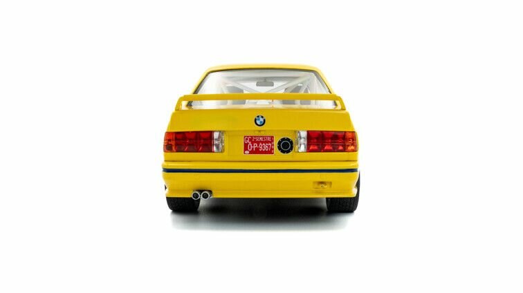 BMW M3 (E30) Gr.A  Ponce / Deniz Principe Asturias &#039;92 schaal 1:18 Solido