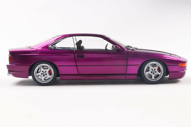 BMW 850 (E31) CSI paars (Daytona Violet) schaal 1:18 Solido