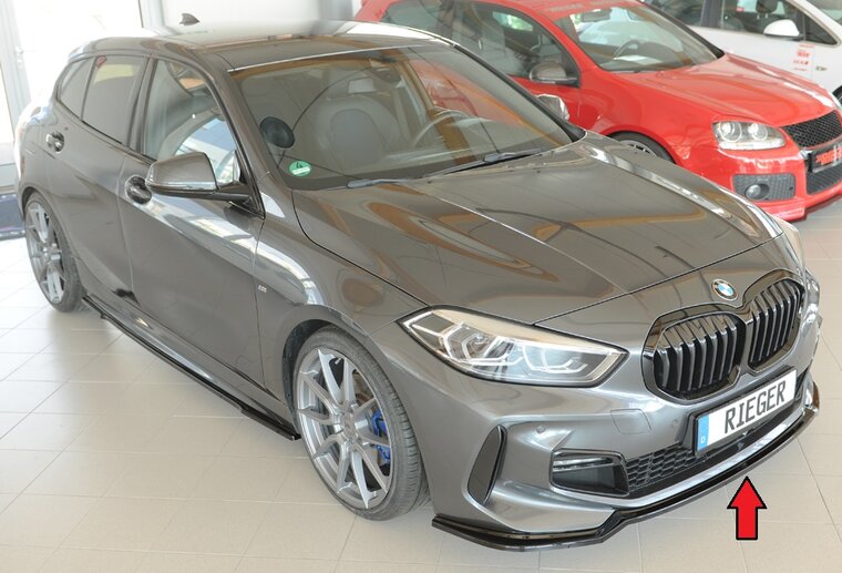Rieger frontspoiler glanzend zwart passend voor BMW 1 serie F40 met M pakket voorbumper