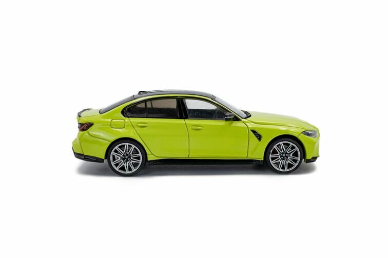 BMW M3 G80 geel schaal 1:43 solido