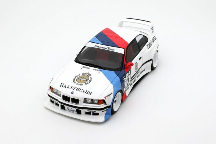 BMW 3 serie E36 Khyzyl Saleem 11 '24 schaal 1:18 Otto Mobile