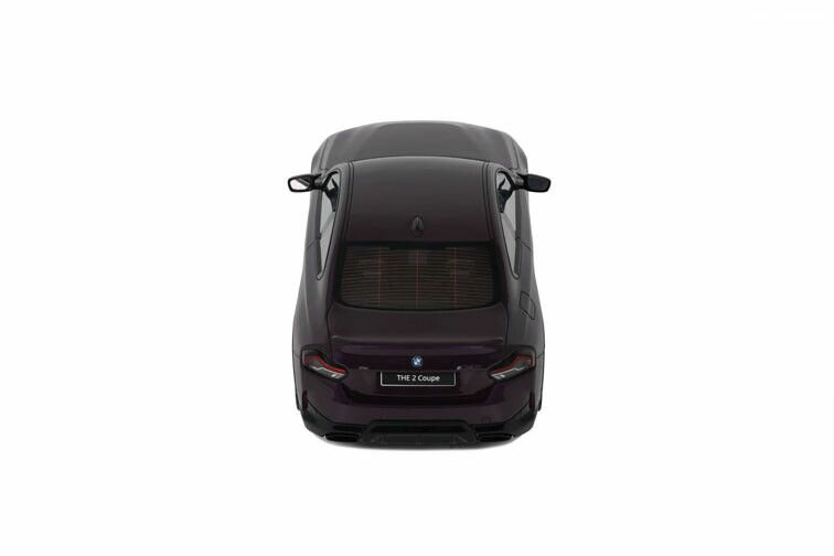 BMW M240I &#039;23, paars (Thundernight) metallic schaal 1:18