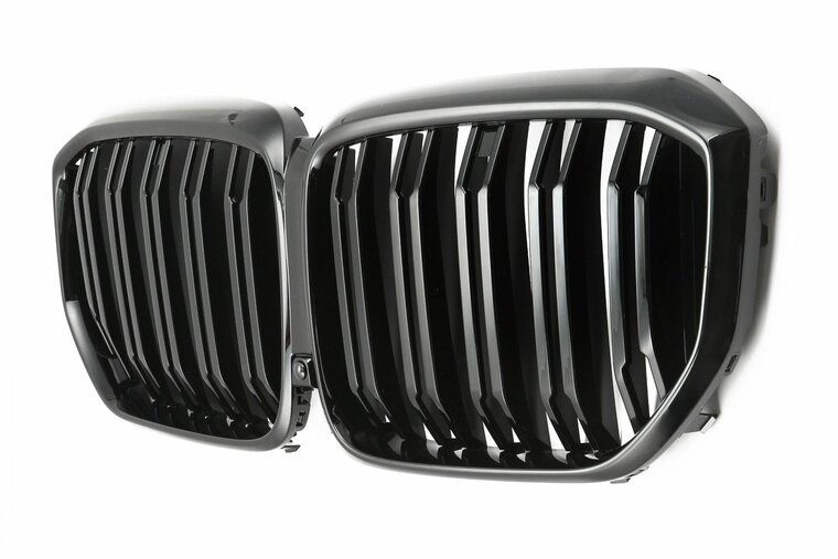 Glanzend zwarte dubbelspijls grill passend voor BMW X5 G05 LCI model vanaf 2023