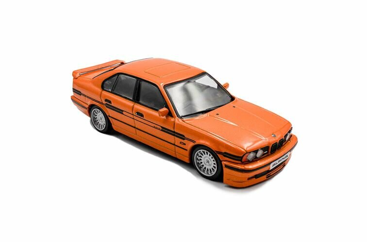 Alpina B10 (E34) Biturbo '94, oranje schaal 1:43 Solido