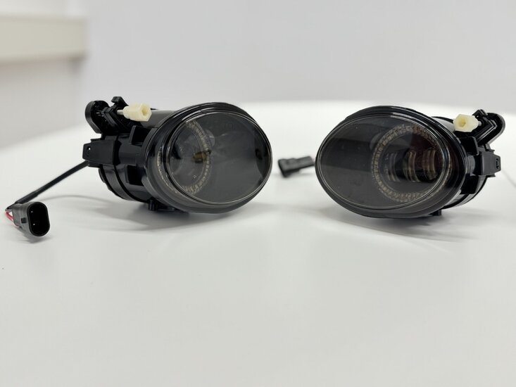 LED Angel Eyes smoke mistlampen passend voor BMW 3 serie E46 en BMW 5 serie E39 met M pakket voorbumper