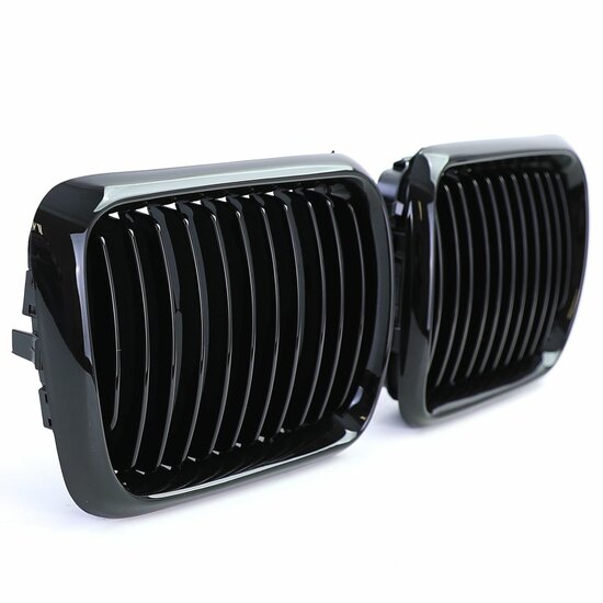 Glanzend zwarte grillen passend voor BMW 3 serie E36 model 1996 - 2000
