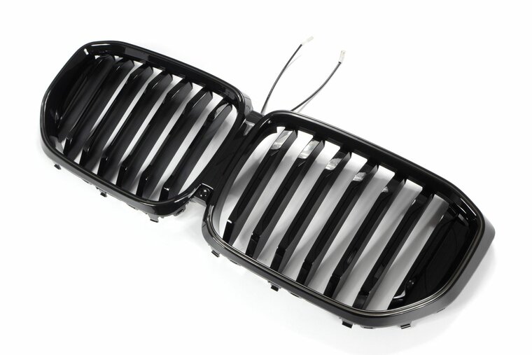 Glanzend zwarte grille met LED verlichting passend voor BMW X5 G05 LCI model vanaf 2023
