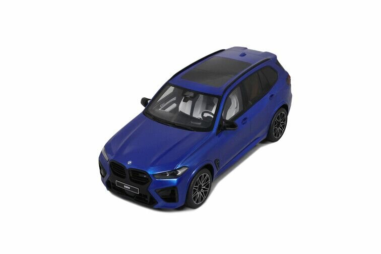 BMW X5 M Competition '23, blauw GT Sprit schaal 1:18 
