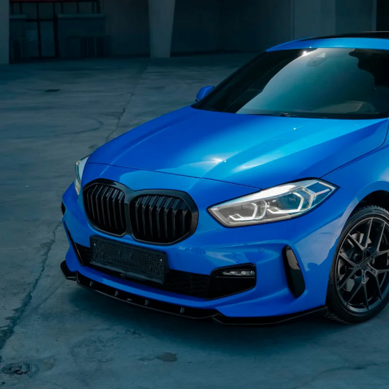 Front spoiler glanzend zwart passend voor BMW 1 serie F40 met M pakket voorbumper