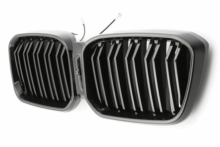 Glanzend zwarte grill dubbelspijls met LED verlichting passend voor BMW X3 G01LCI en X4 G02 LCI