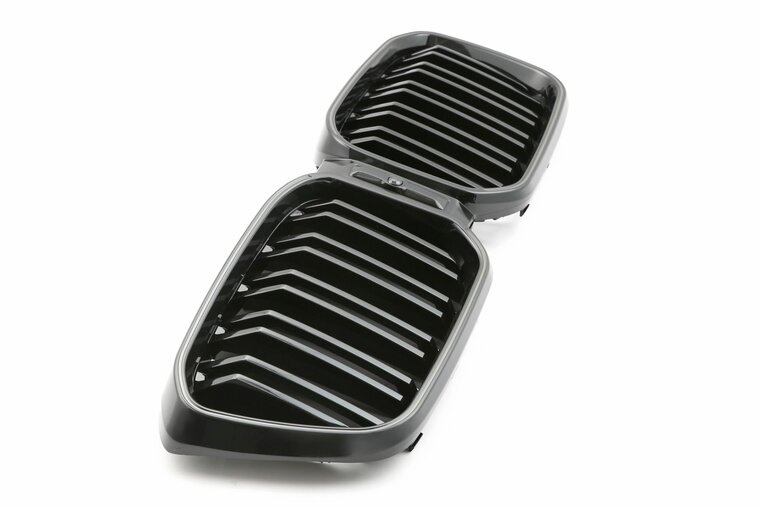 Glanzend zwarte grill dubbelspijls met LED verlichting passend voor BMW X3 G01LCI en X4 G02 LCI