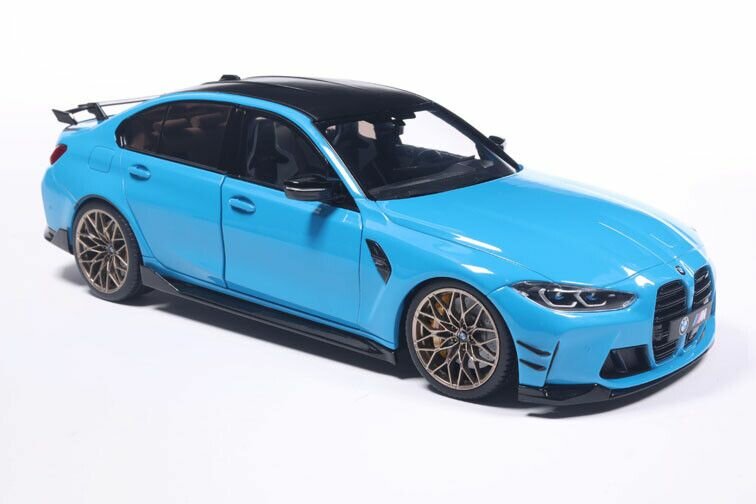 BMW M3 (G80) Performance Parts '24, schaal 1:18 Solido blauw