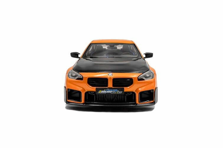 BMW M2 (G87) Performance Solido Works '24, oranje