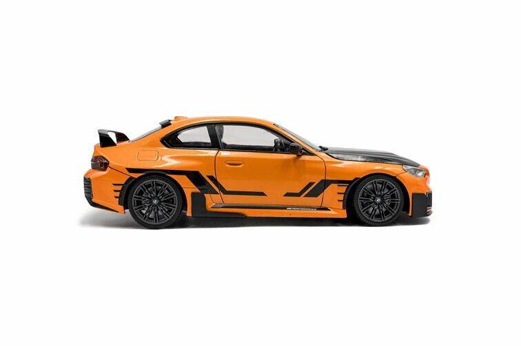 BMW M2 (G87) Performance Solido Works '24, oranje