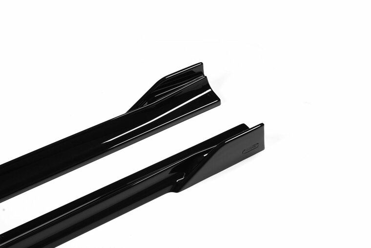 KORE - Side skirts aanzets glanzend zwart geschikt voor BMW 4 Serie G22 en G23 met M-Sport pakket