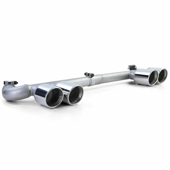 Ombouw set vier uitlaten passend voor BMW 3 serie F30 en F31 318i en 320i en BMW 4 serie F32, F33 en F36 418i en 420i