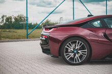 Maxton Design splitter achter glanzend zwart BMW I8