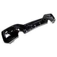 Competition II glanzend zwart diffuser passend voor BMW 1 Serie F20 LCI en F21 LCI uitlaat 135i look