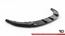 Front splitter versie 1 glanzend zwart passend voor BMW 5 serie G60 met M pakket voorbumper Maxton Design