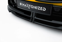 Glanzend zwarte frontspoiler versie 2 passend voor BMW 1 serie F70 met M pakket voorbumper Maxton Design