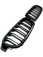 Glanzend zwarte grillen dubbelspijls met LED passend voor BMW 3 serie F30 en F31 model 2012 - 2019