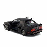 BMW M3 E30 zwart schaal 1:18 Solido