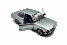 BMW 323I E21 saphir blue schaal 1:18 Solido
