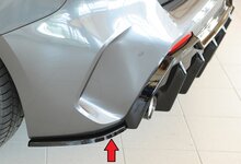 Rieger glanzend zwarte hoeken passend voor BMW 1 serie F40 met M pakket achterbumper
