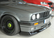 Rieger glanzend zwarte frontlip passend voor BMW 3 serie E30 met type 2 voorbumper