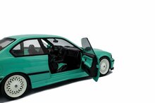 BMW M3 E36 coupe mint green schaal 1:18 solido