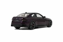 BMW M240I &#039;23, paars (Thundernight) metallic schaal 1:18