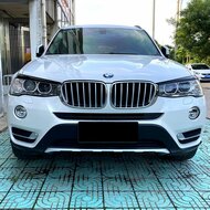 Glanzend zwarte booskijkers passend voor BMW X3 F25 LCI model 2014 - 2017
